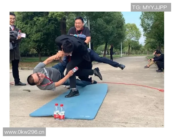 广州滑板队如何通过防守革新提升比赛竞争力与团队协作能力 广州滑板队如何通过防守革新提升比赛竞争力与团队协作能力