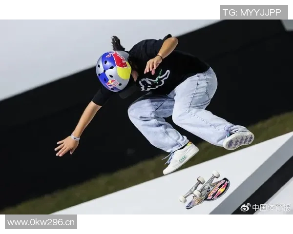 杭州滑板队的蜕变与成长:一段滑板文化的真实记录与反思 杭州滑板队的蜕变与成长:一段滑板文化的真实记录与反思